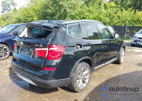 2017 BMW X3 xDrive28I z USA, uszkodzony, nr VIN 5UXWX9C35H0W73165
